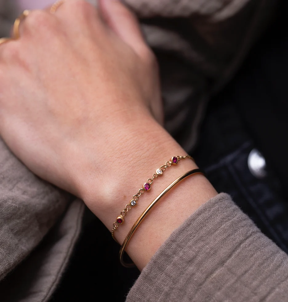 Golden Corinne Bracelet - Image 3