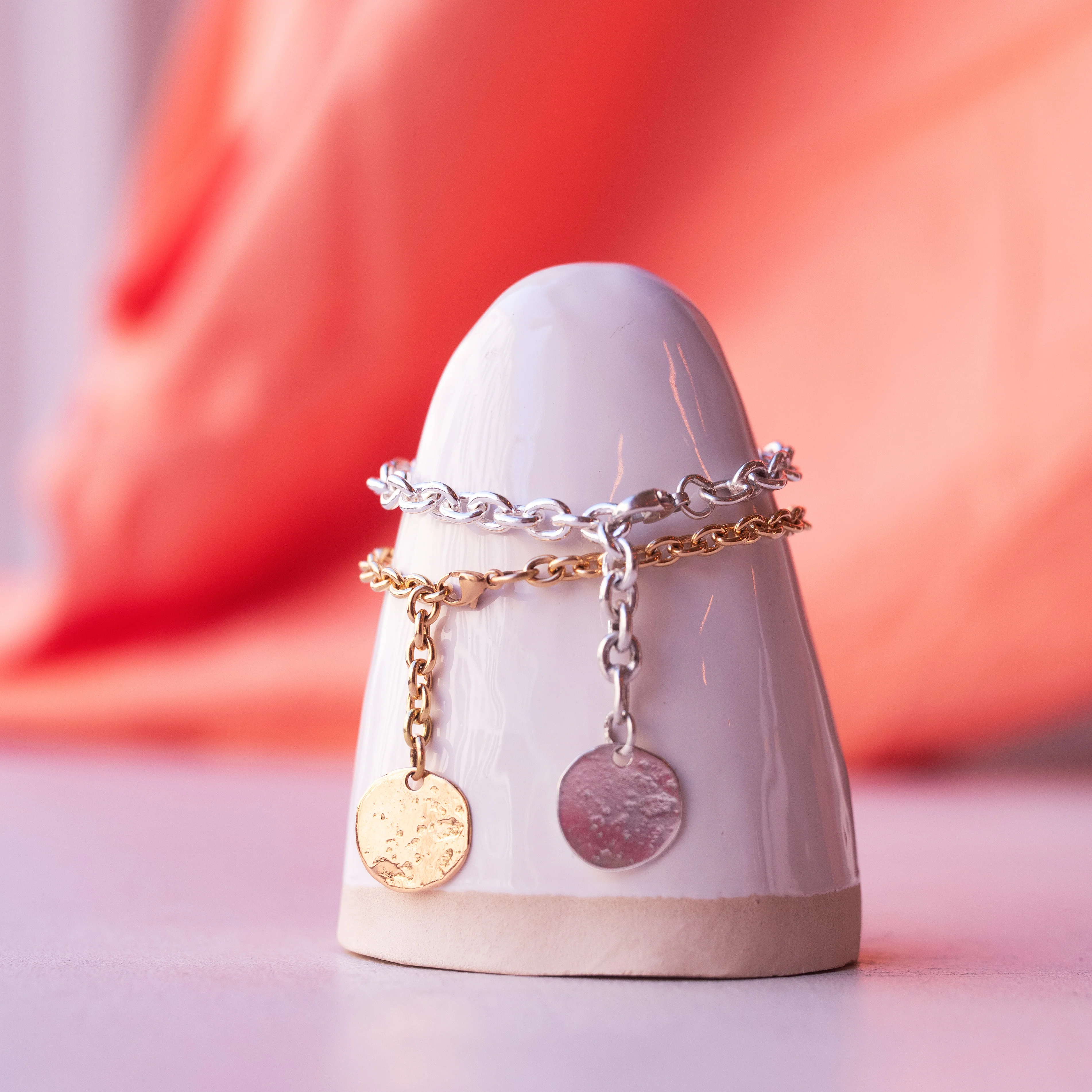 Les Vivants - Craters gold bracelet - Image 4