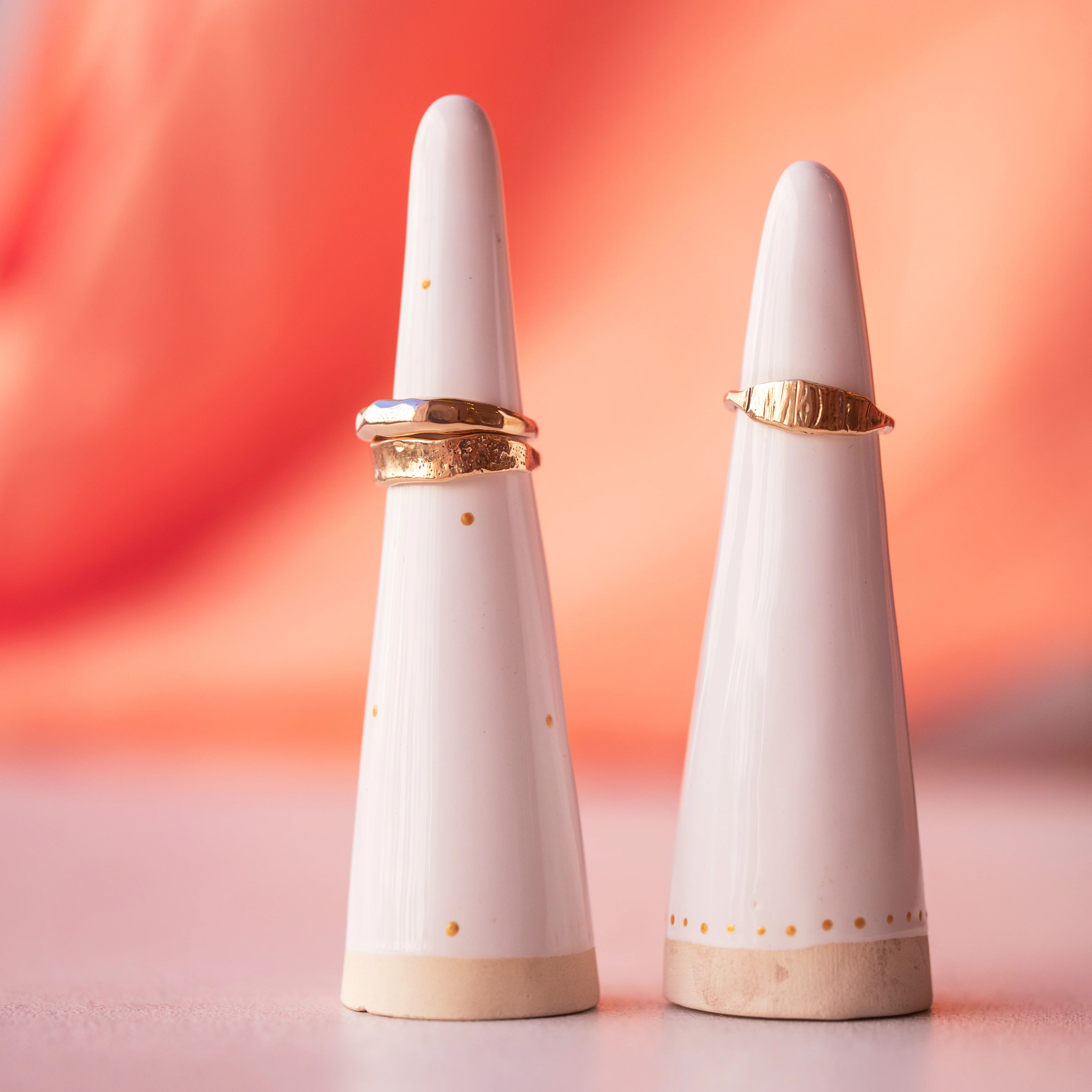 Les Vivants - Craters gold ring - Image 5